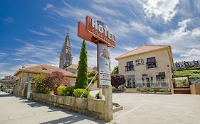 Hotel Arce